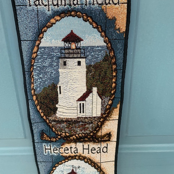 🏷️ 3 for $10 
Lighthouse tapestry - Picture 3 of 6